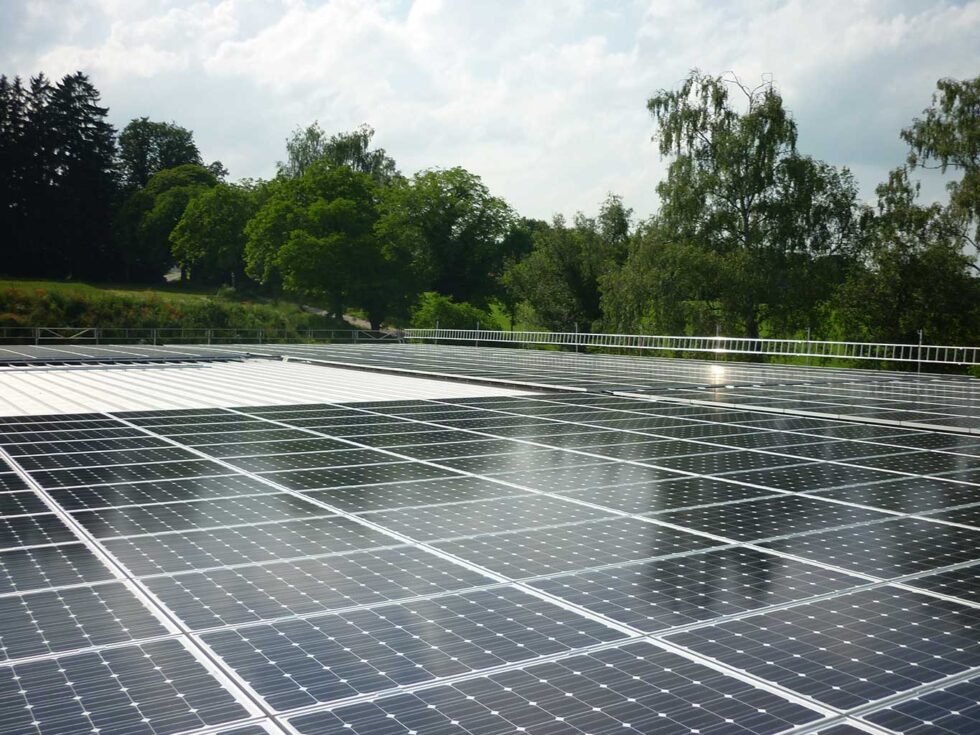 Büchele Solar Referenzen Gewerbe Dissen am Ammersee 137 Kwp