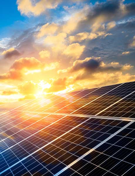 Startseite 1 Büchele Solar Solarplatten mit Sonnenuntergang